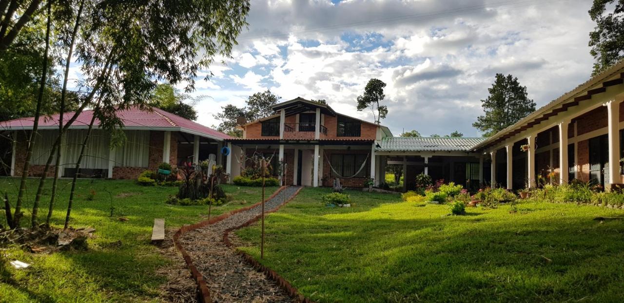 Parcela Villa Cristal Popayan Exterior foto